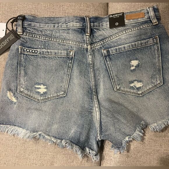 NWT blank nyc size‎ 30 women's distressed shorts - Picture 7 of 7